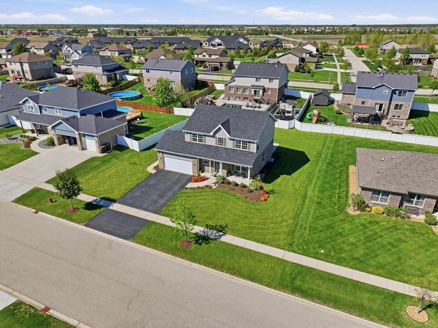2181 Runway Drive, New Lenox, IL 60451