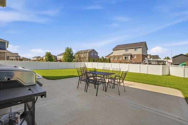 2181 Runway Drive, New Lenox, IL 60451