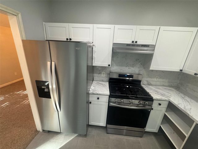 16911 Tranquil Drive, Sugar Land, TX 77498