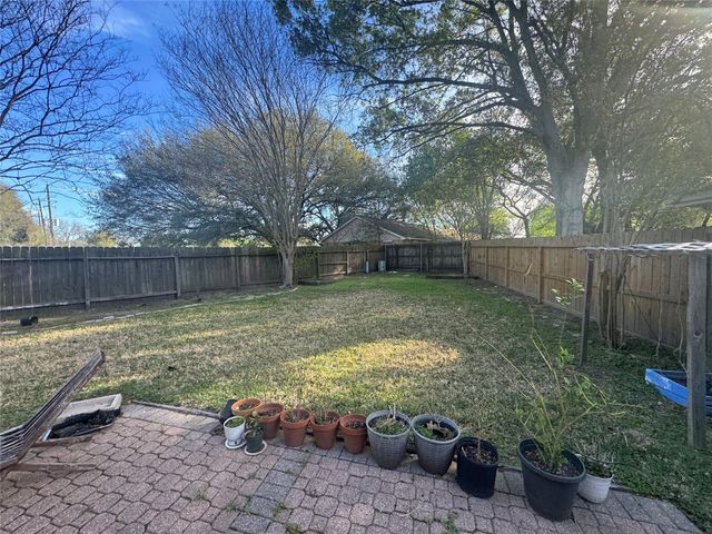 16911 Tranquil Drive, Sugar Land, TX 77498