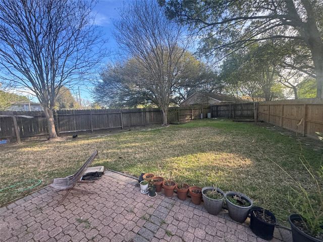 16911 Tranquil Drive, Sugar Land, TX 77498