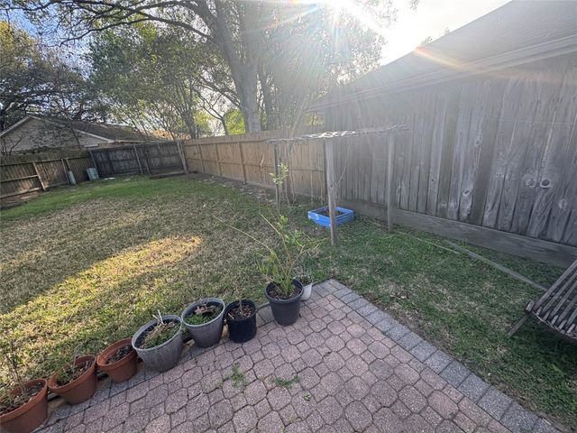 16911 Tranquil Drive, Sugar Land, TX 77498