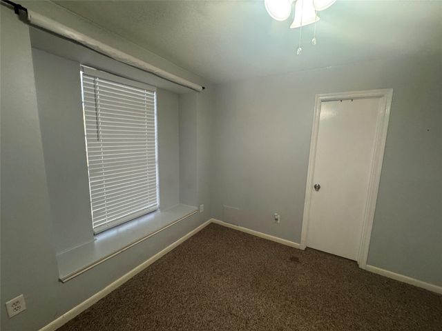16911 Tranquil Drive, Sugar Land, TX 77498