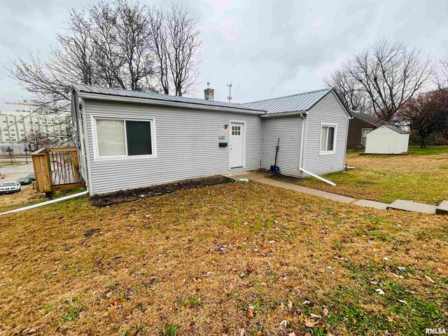2401 PROSPECT Avenue, Clinton, IA 52732