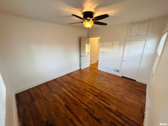 2401 PROSPECT Avenue, Clinton, IA 52732