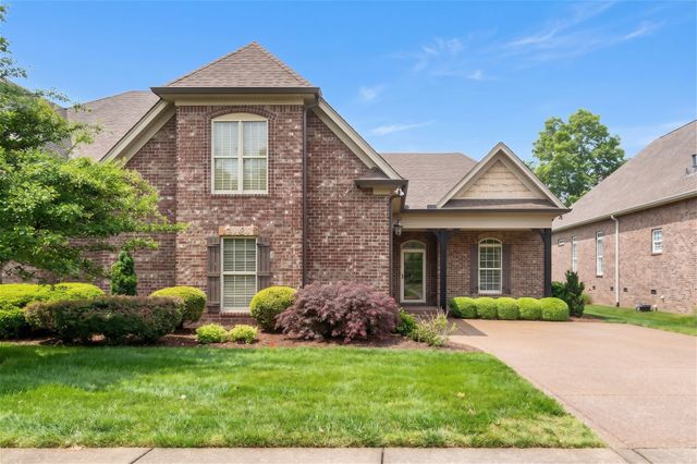 158 Tara Ln, Goodlettsville, TN 37072