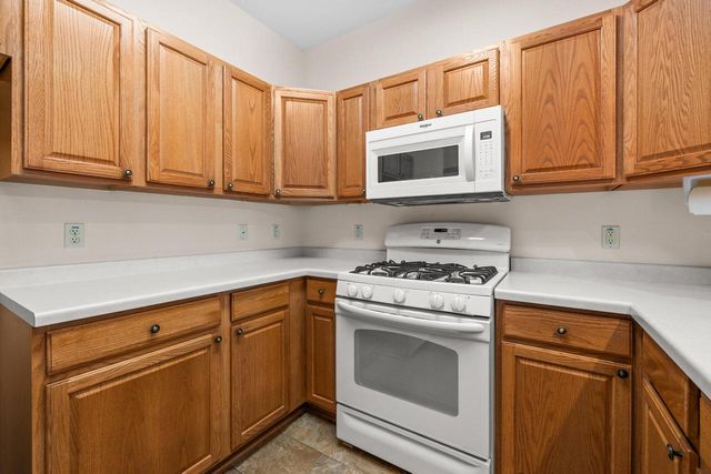 N55W17164 Ravenwood DRIVE, Menomonee Falls, WI 53051