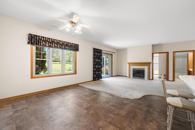 N55W17164 Ravenwood DRIVE, Menomonee Falls, WI 53051