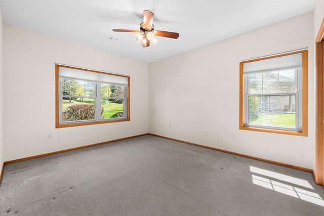 N55W17164 Ravenwood DRIVE, Menomonee Falls, WI 53051
