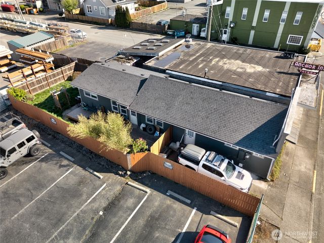 1917 Commercial Avenue, Anacortes, WA 98221