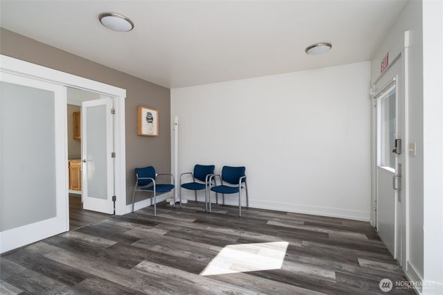 1917 Commercial Avenue, Anacortes, WA 98221
