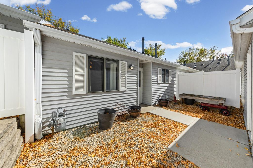 14872 Embry Path, Apple Valley, MN 55124 — photo 3