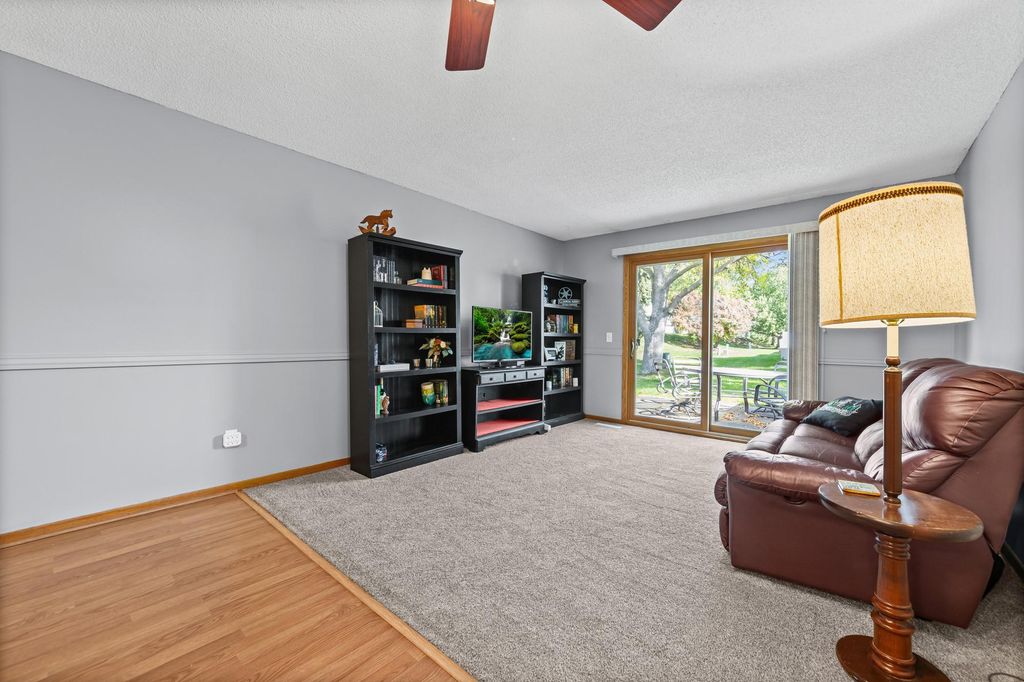 14872 Embry Path, Apple Valley, MN 55124 — photo 5