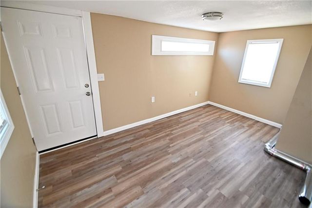 11505 Grandview Road, Kansas City, MO 64137