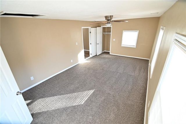 11505 Grandview Road, Kansas City, MO 64137