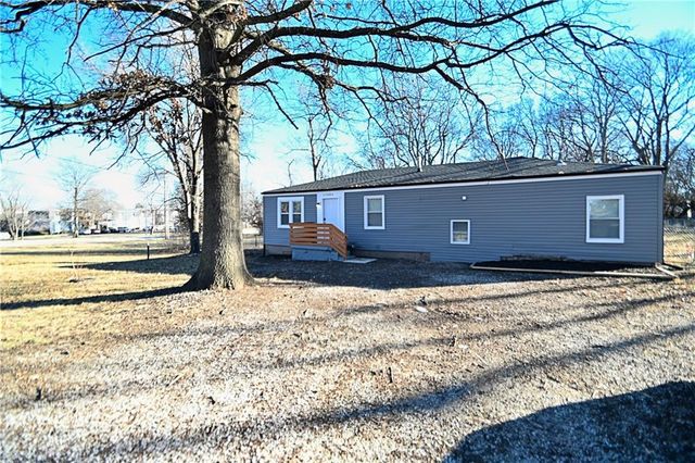 11505 Grandview Road, Kansas City, MO 64137