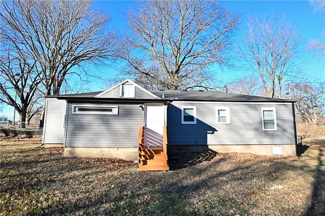 11505 Grandview Road, Kansas City, MO 64137