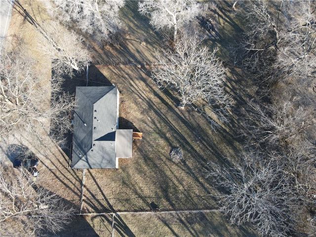 11505 Grandview Road, Kansas City, MO 64137