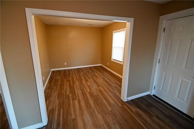 11505 Grandview Road, Kansas City, MO 64137