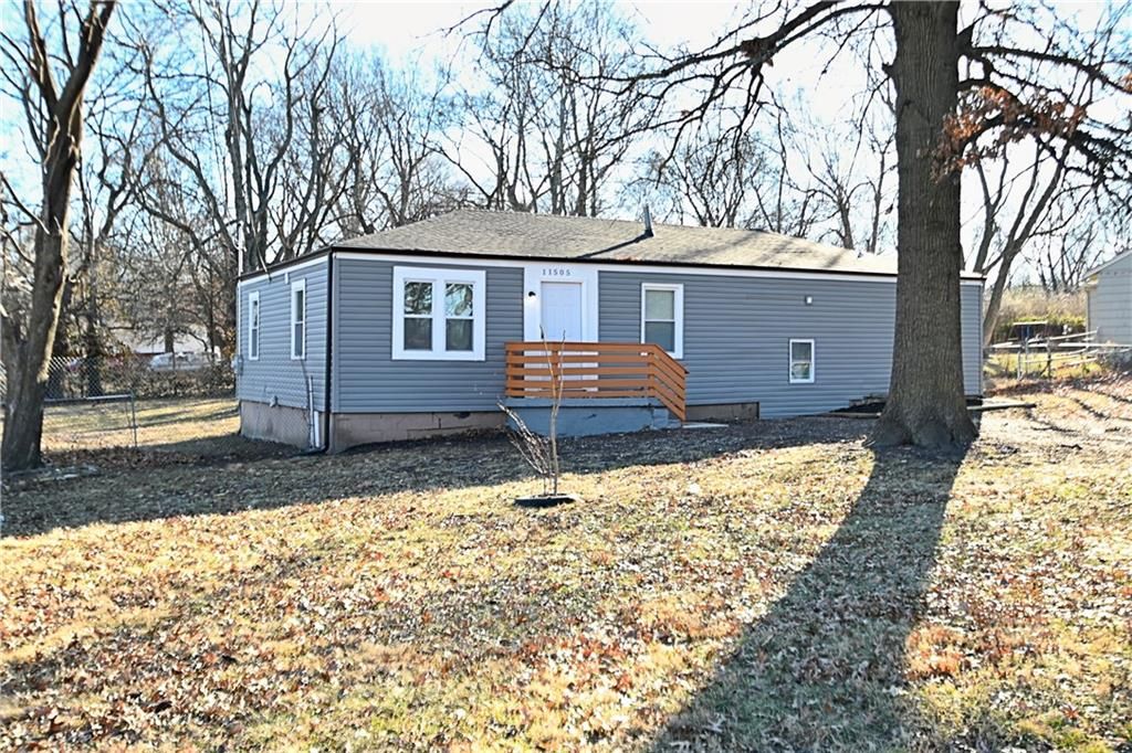 11505 Grandview Road, Kansas City, MO 64137