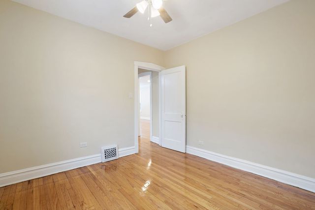 1018 S 10th Avenue, Maywood, IL 60153