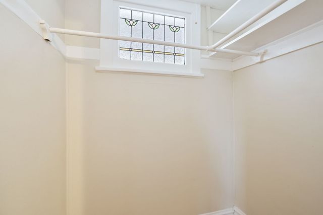 1018 S 10th Avenue, Maywood, IL 60153