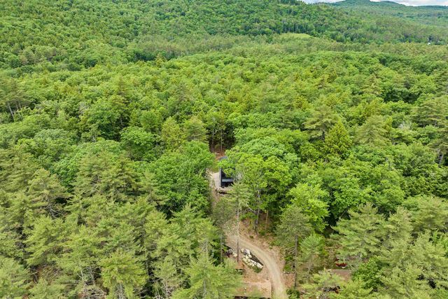 111 Towle Farm Road, Wakefield, NH 03830