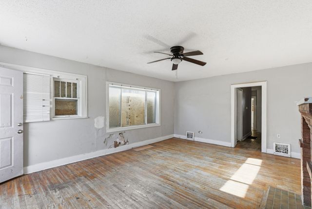 1535-1537 N Holyoke Ave, Wichita, KS 67208