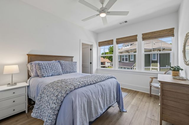 110 Honeywine St, Nashville, TN 37206