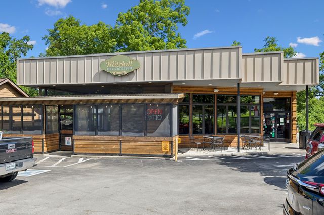 110 Honeywine St, Nashville, TN 37206