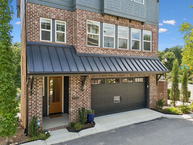 110 Honeywine St, Nashville, TN 37206
