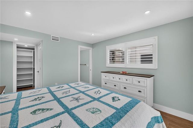 1610 Middle Gulf DR B-2, Sanibel, FL 33957
