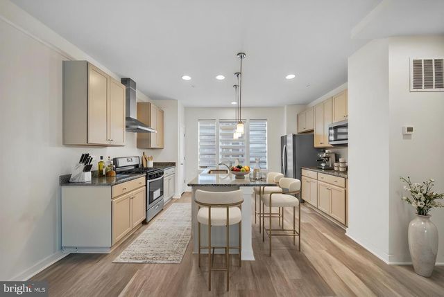 1402 BEXLEY LN, Frederick, MD 21701