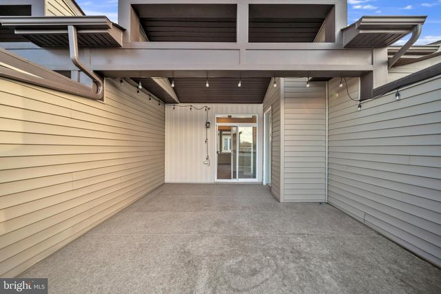 1402 BEXLEY LN, Frederick, MD 21701