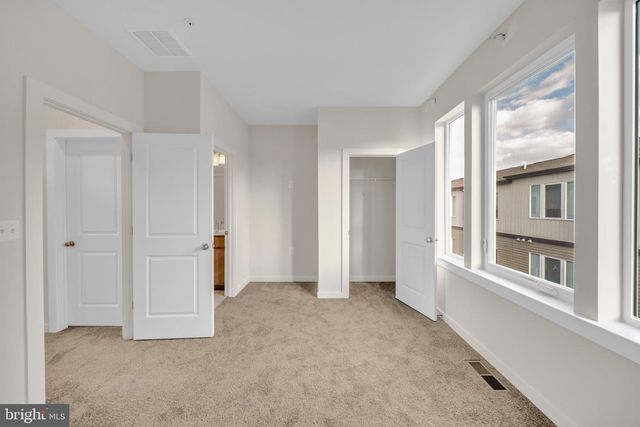 1402 BEXLEY LN, Frederick, MD 21701