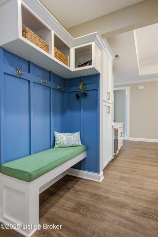 17121 Farrier Dr, Louisville, KY 40245