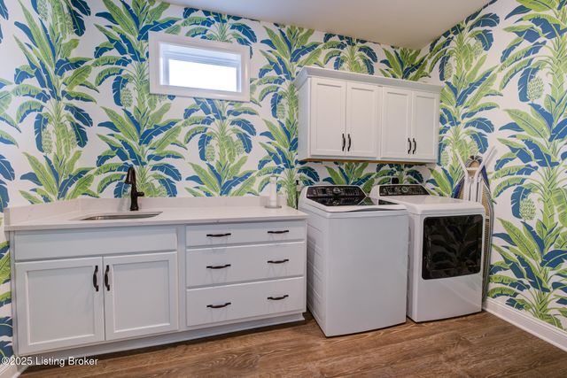 17121 Farrier Dr, Louisville, KY 40245