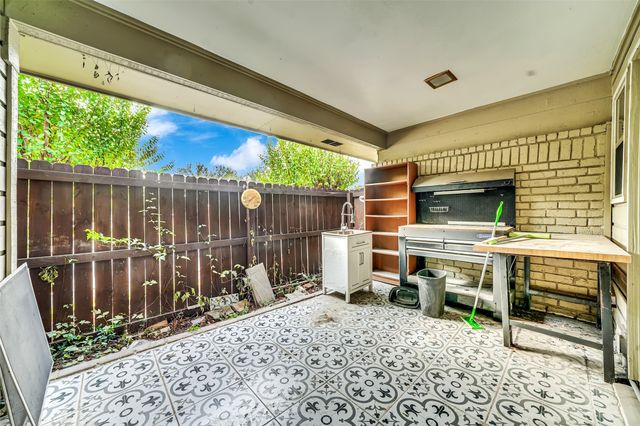 12401 Pleasant Valley Drive, Dallas, TX 75243