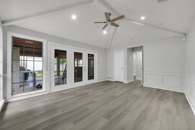 12401 Pleasant Valley Drive, Dallas, TX 75243