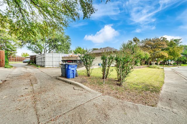12401 Pleasant Valley Drive, Dallas, TX 75243