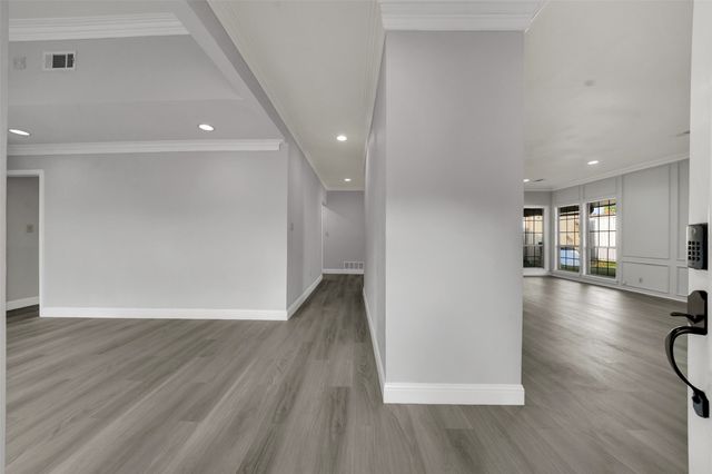 12401 Pleasant Valley Drive, Dallas, TX 75243