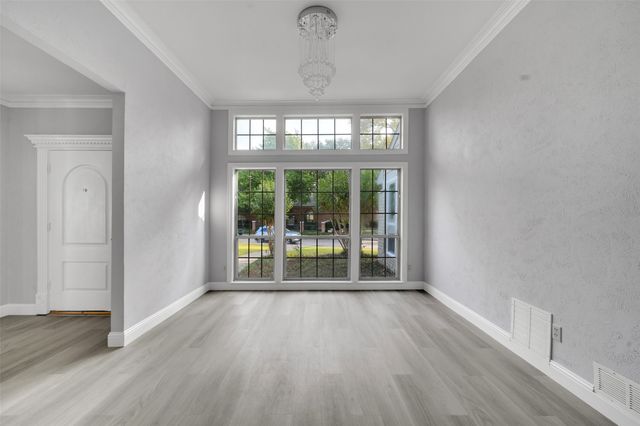 12401 Pleasant Valley Drive, Dallas, TX 75243