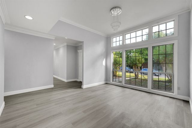 12401 Pleasant Valley Drive, Dallas, TX 75243