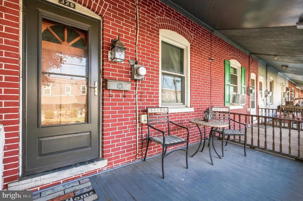 326 W 5TH ST, LANSDALE, PA 19446 — photo 2