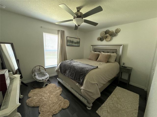 181 BAY ROAD, Ocklawaha, FL 32179
