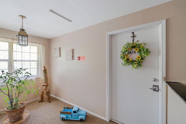 1815 Chelsea Street, Schererville, IN 46375