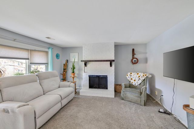 1815 Chelsea Street, Schererville, IN 46375
