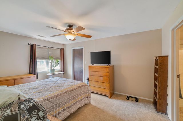1815 Chelsea Street, Schererville, IN 46375