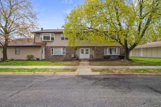 1815 Chelsea Street, Schererville, IN 46375