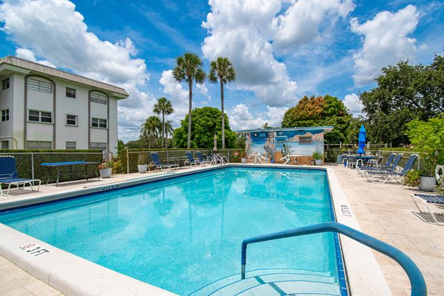 5501 NW 2nd Avenue 3140, Boca Raton, FL 33487
